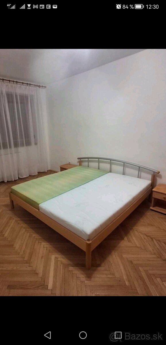 Posteľ / matrace