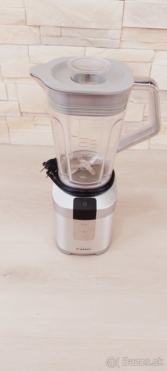 Vysokootačkový mixer + šľahač