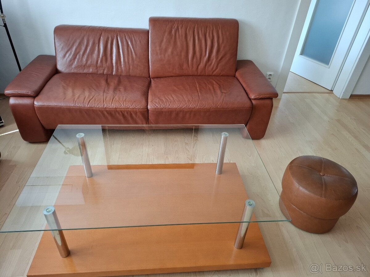 Kožená sedacia súprava + taburetka + konferenčný stolík