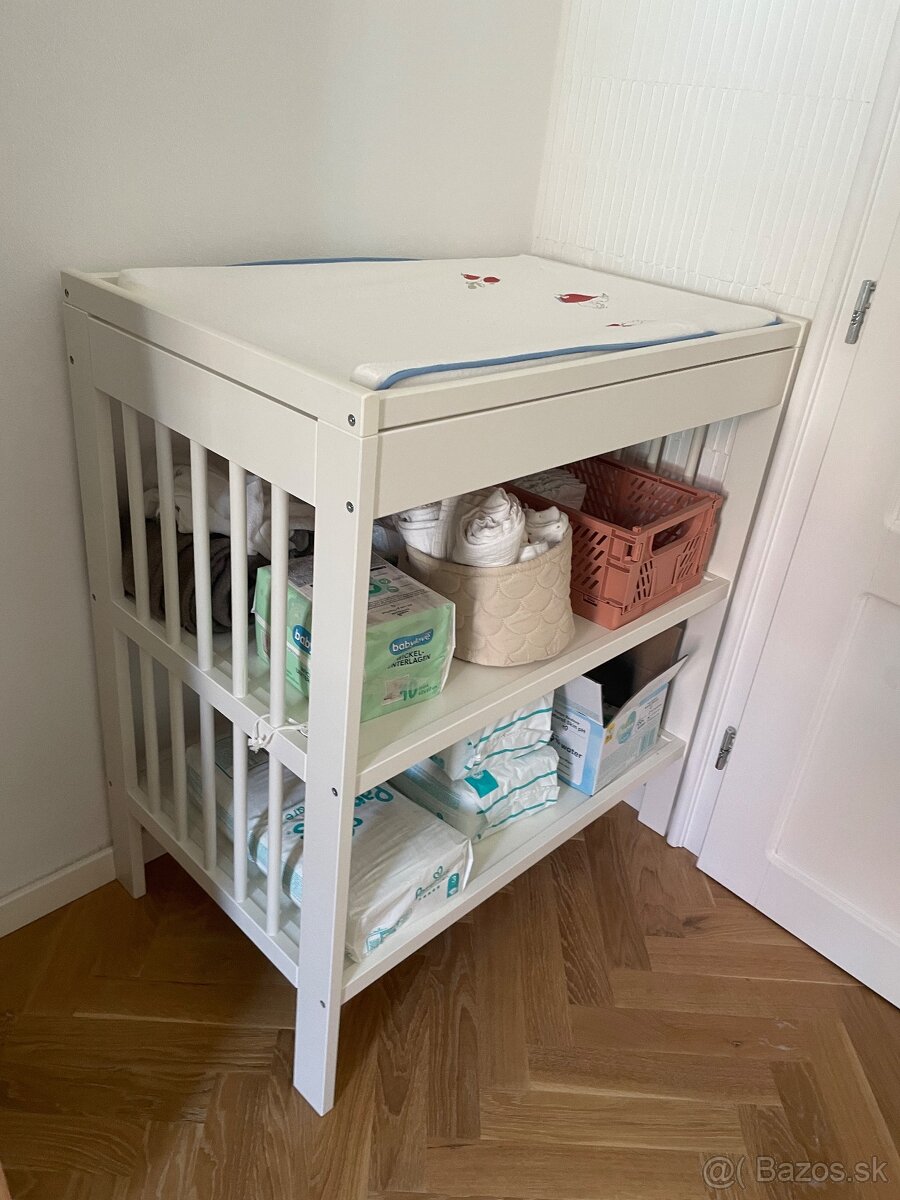 Prebalovaci pult Ikea