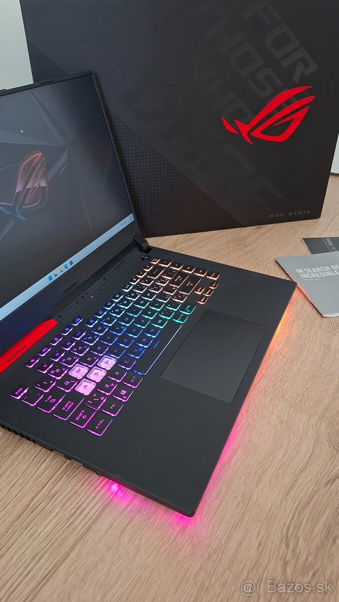 Asus ROG Strix