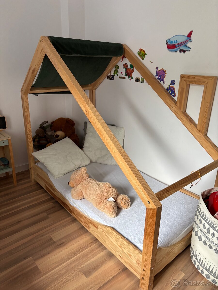 Detska posteľ Montessori domcek