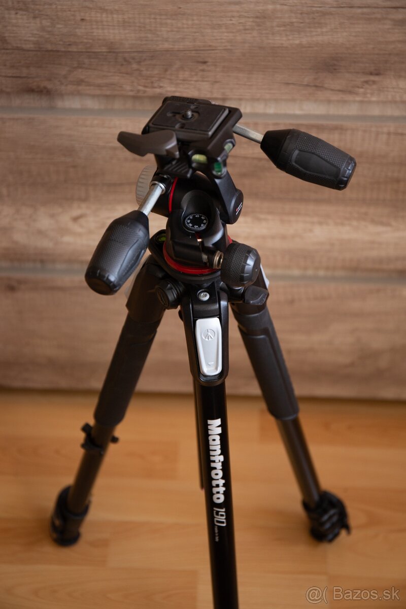 Manfrotto MT190XPRO3 - Statív + hlava