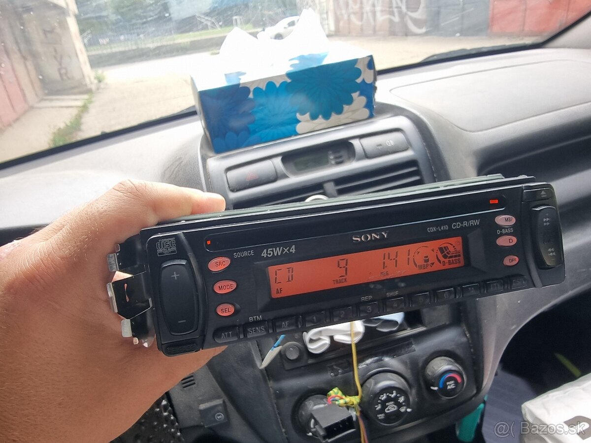 Poctivé Autorádio Sony CDX-L410