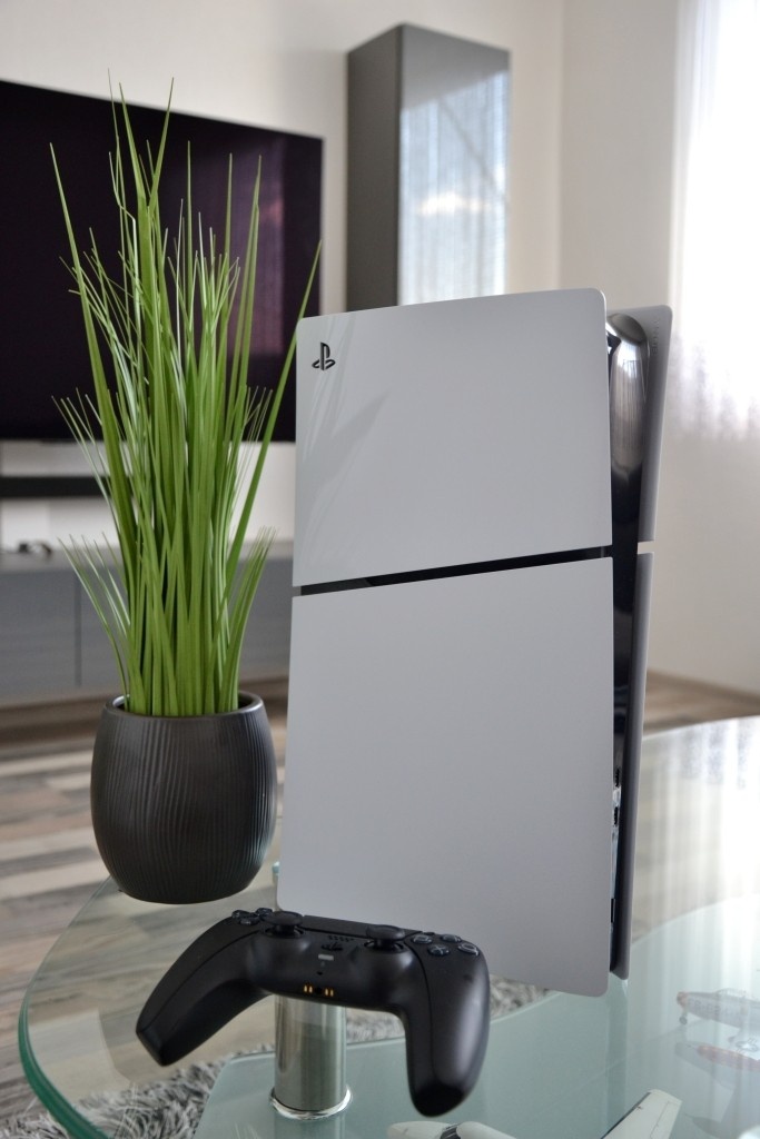 PlayStation5 SLIM s mechanikou CFI2016