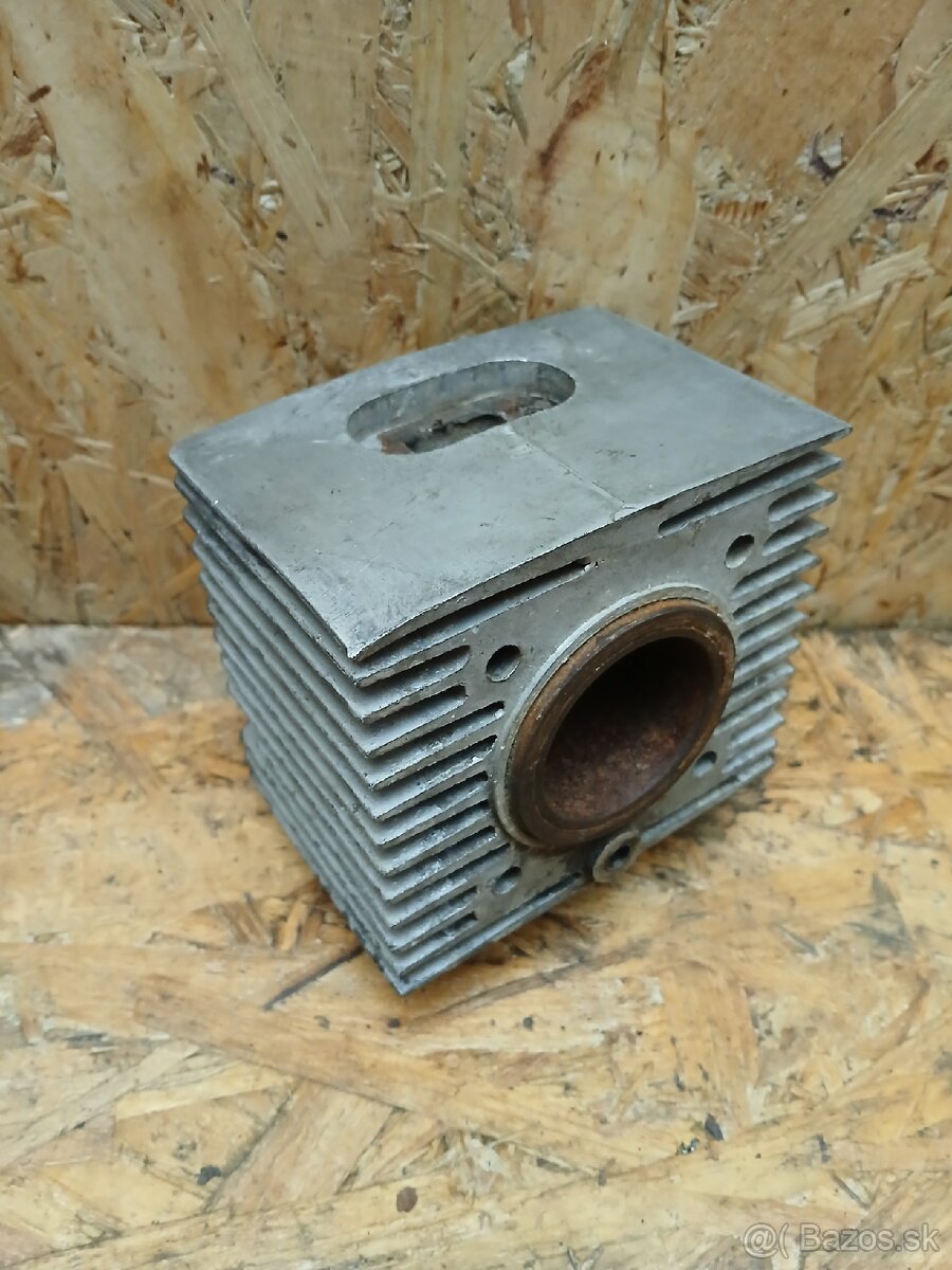 Babetta 207 valec