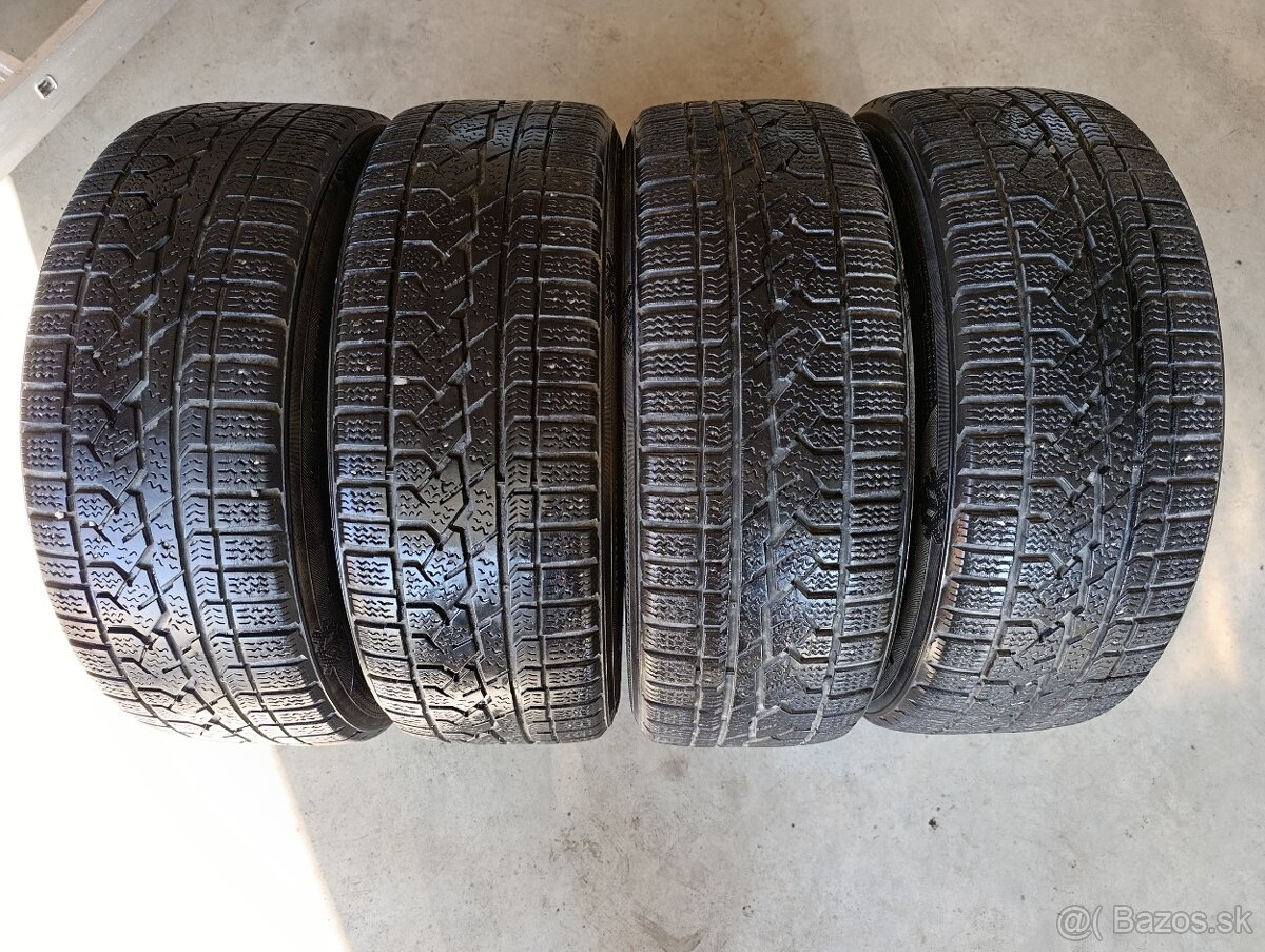 Zimné pneumatiky 215/55 R18
