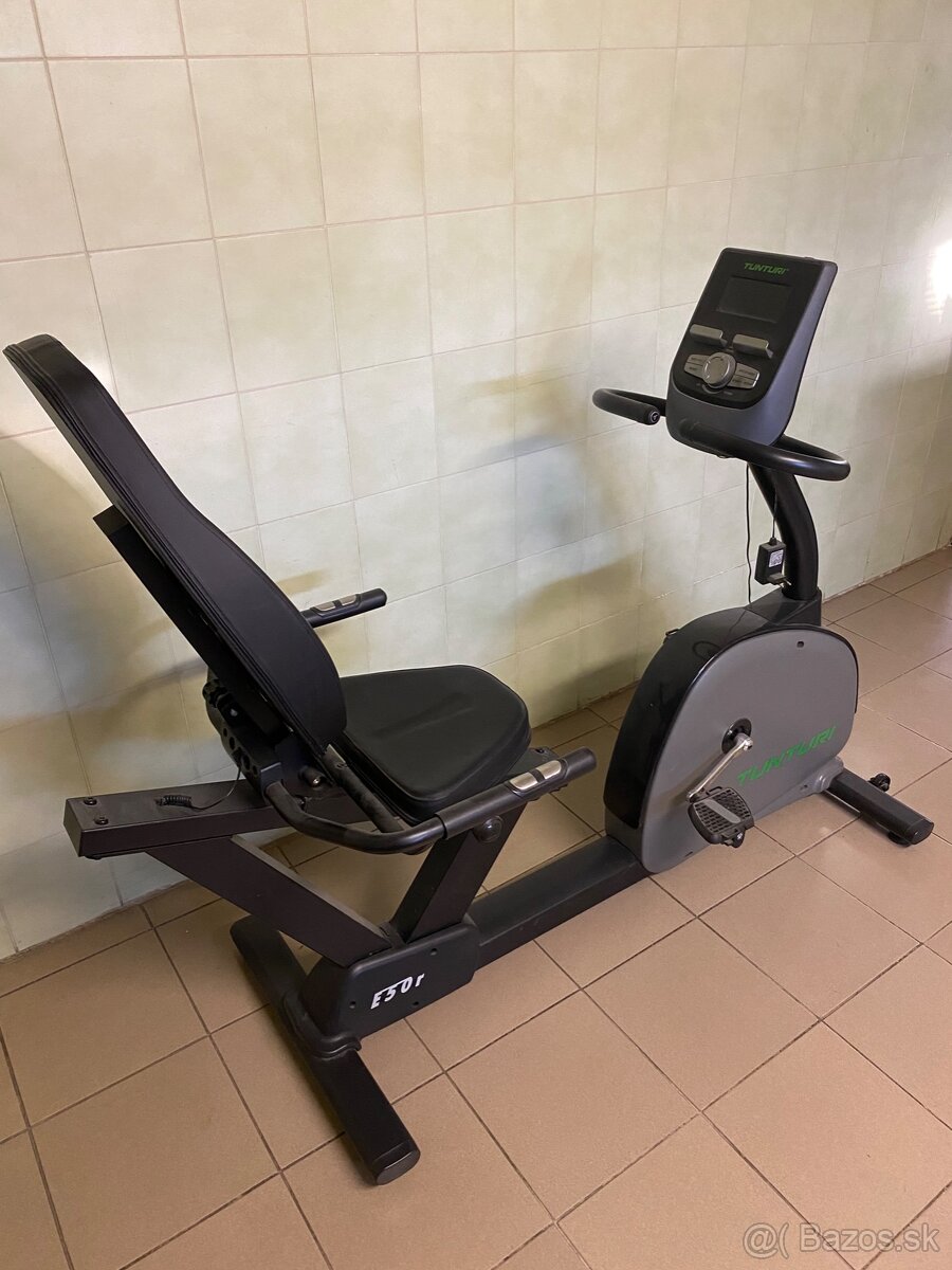 Horizontálny rotopéd TUNTURI E50-R