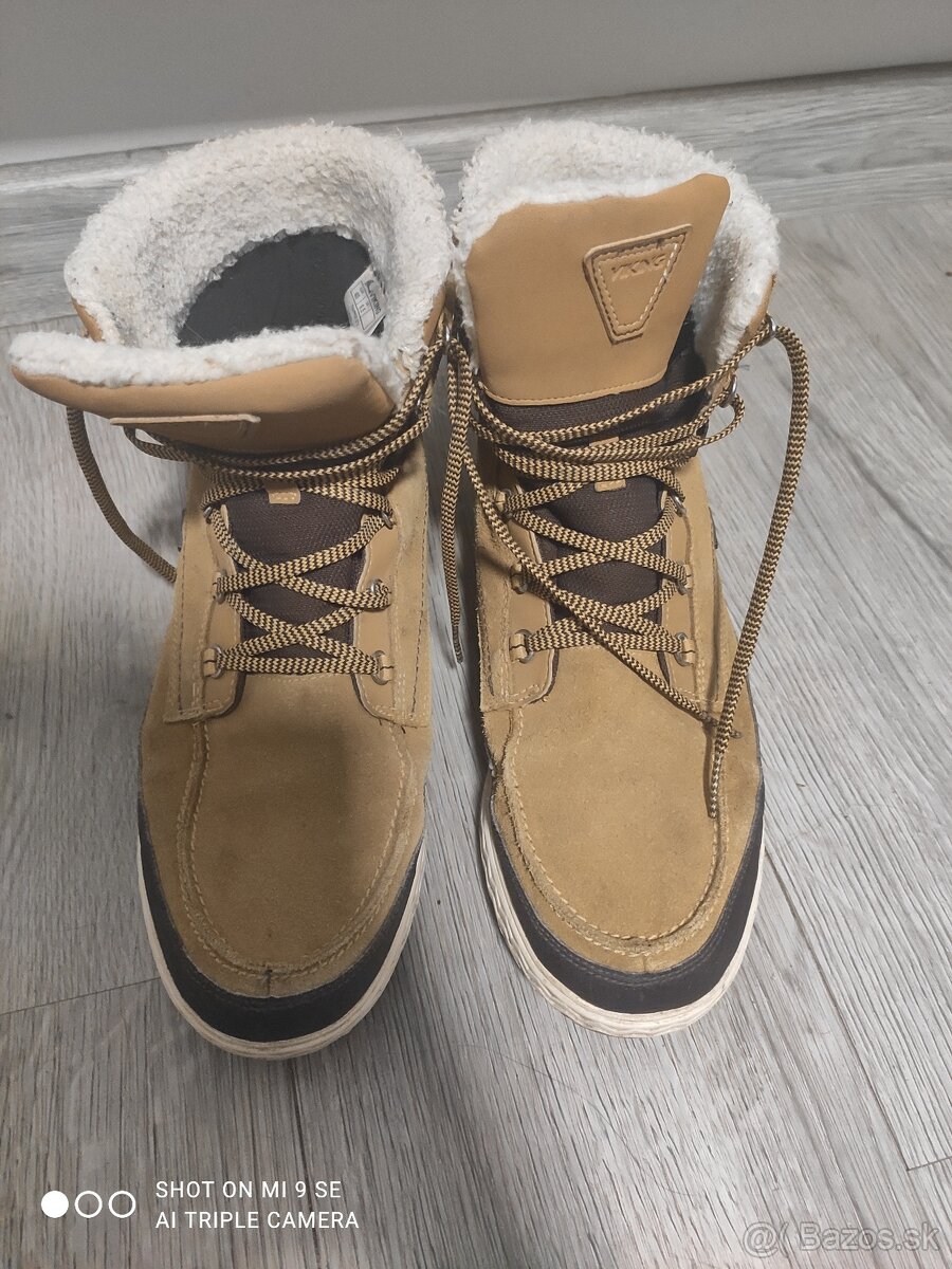 Zimné oteplené topánky