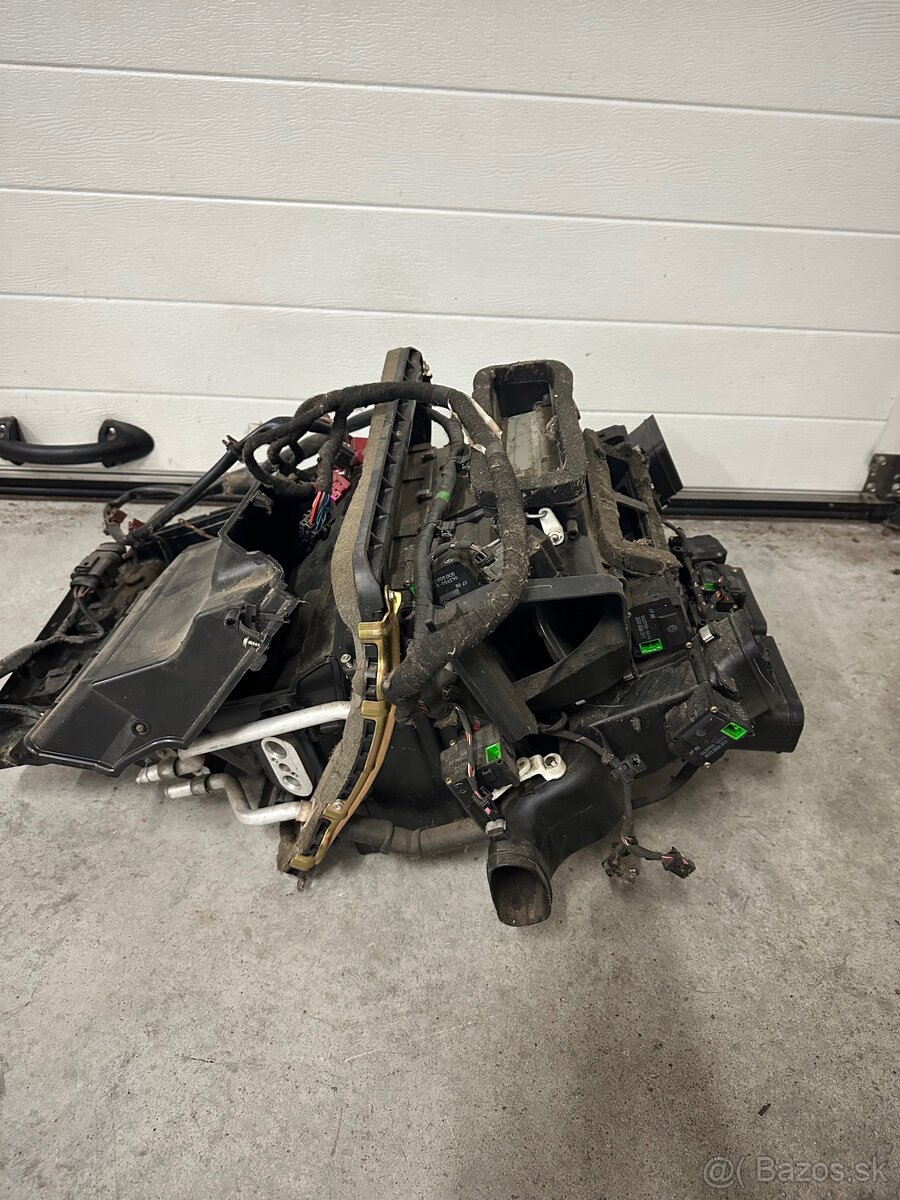 Volkswagen Phaeton Výhrevné/chladiace teleso