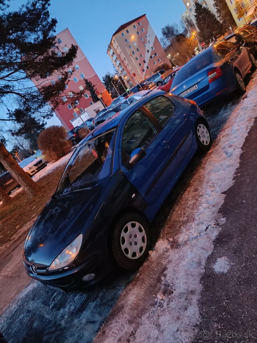 Peugeot 206