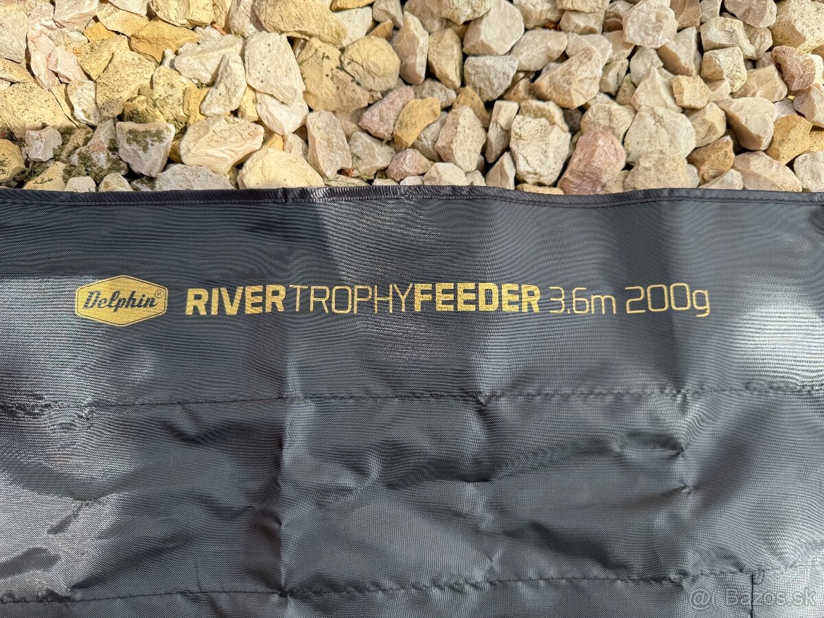 Feeder