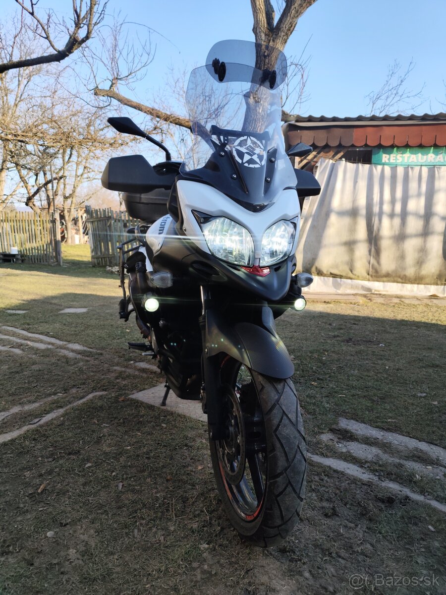 Suzuki V-strom650 + výmena