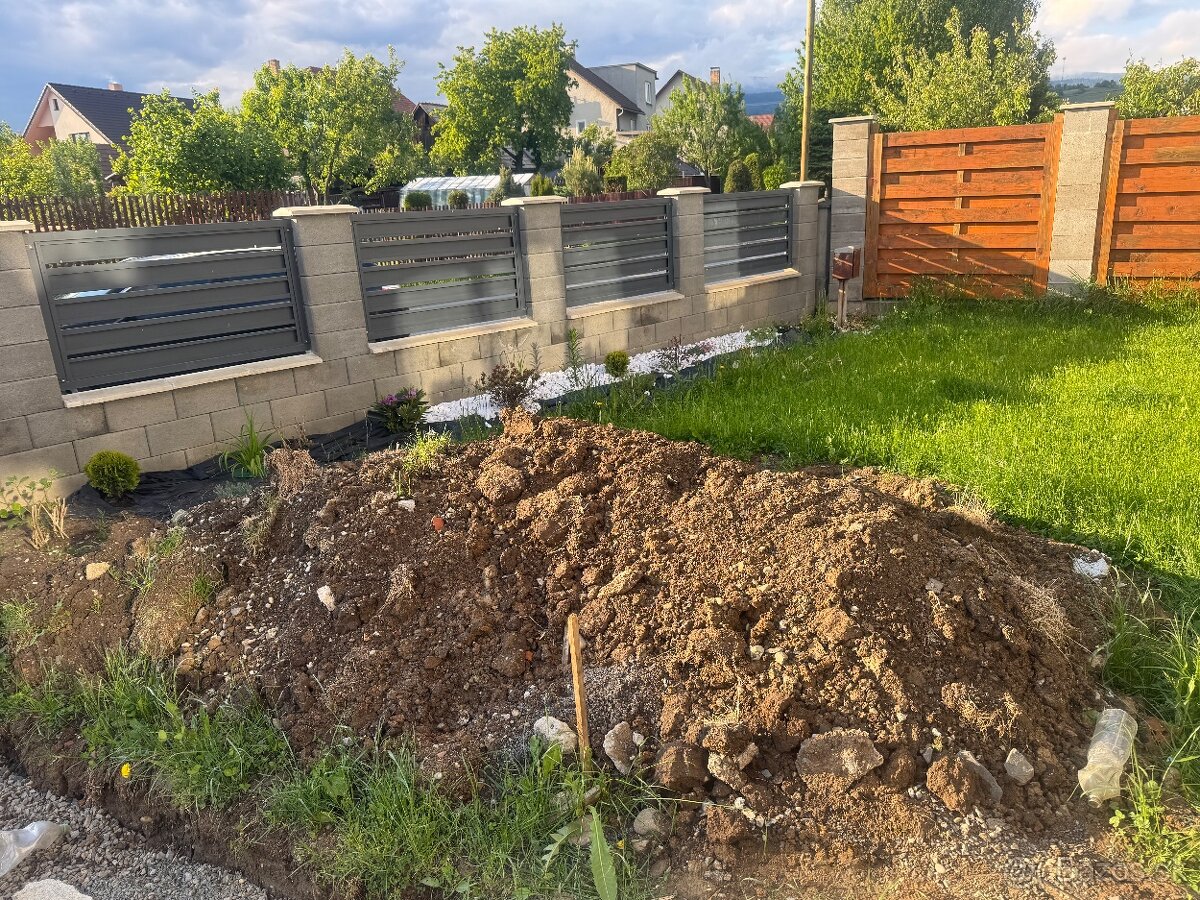 Darujem zem