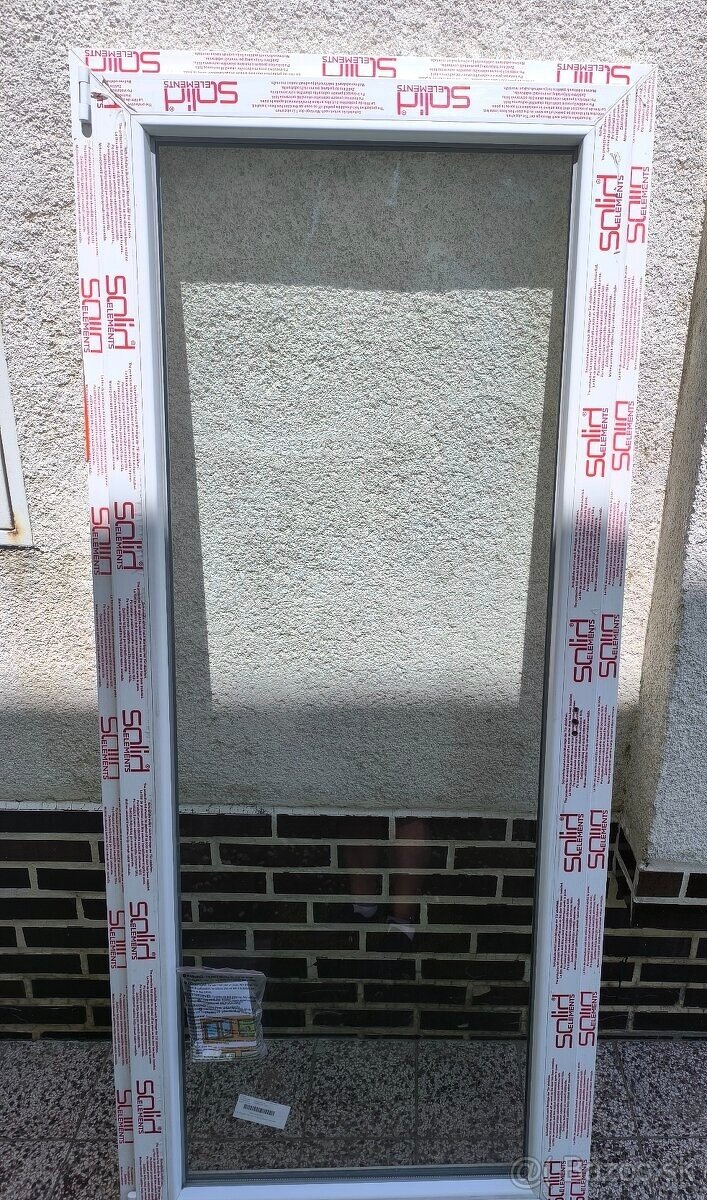 Nové Plastové balkónové dvere 2100x900 ľavé otváravo-sklopné