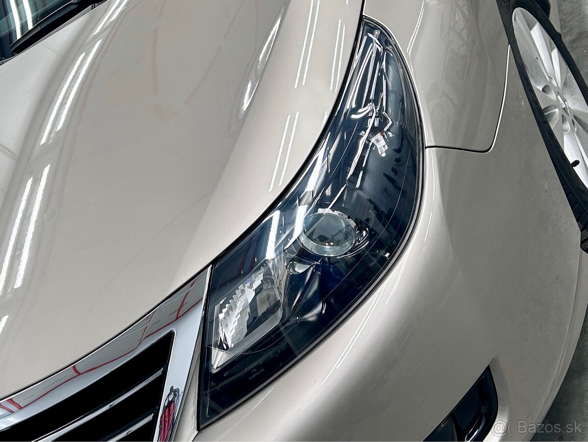Svetlomet Renault Latitude