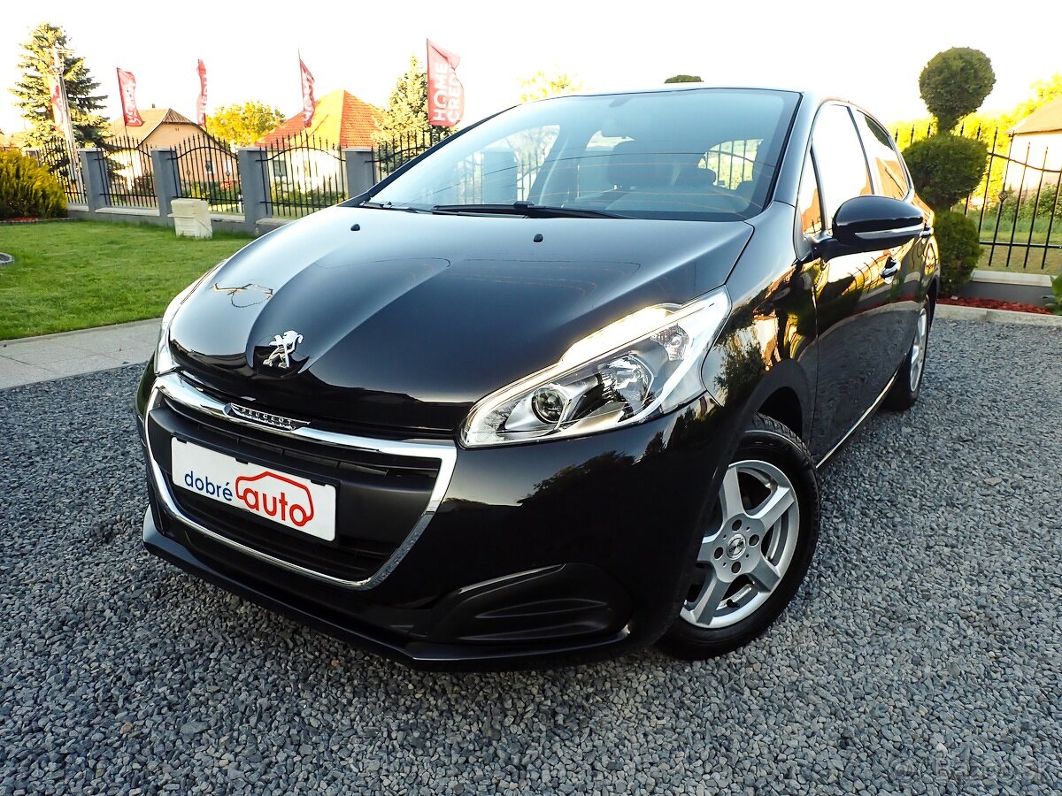 PEUGEOT 208 1.2BENZIN 60kW 92tis KM 2016 KAMERA,VYHREV SED