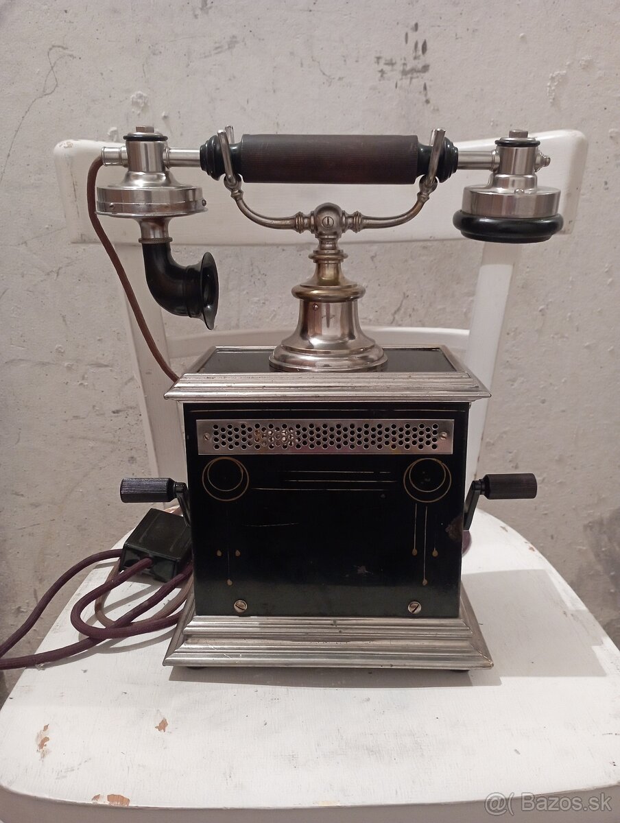 Historický telefón