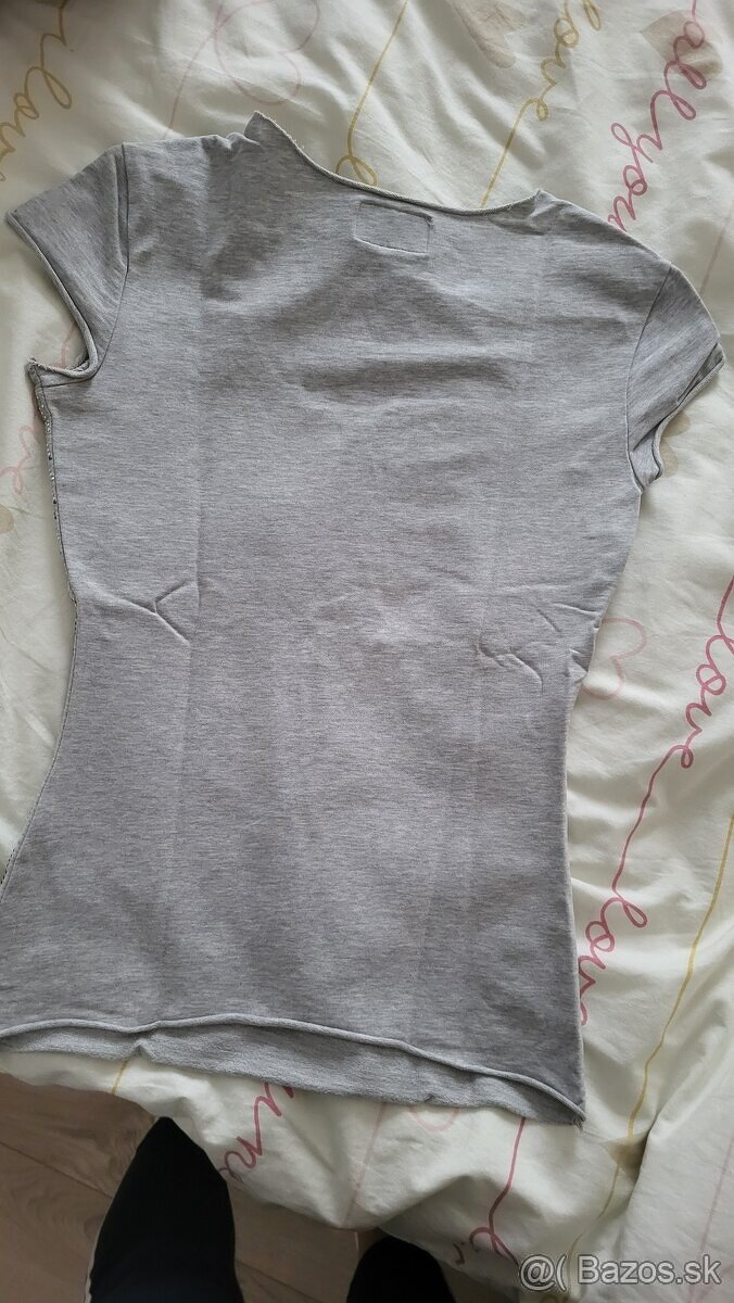 met in jeans tricko -