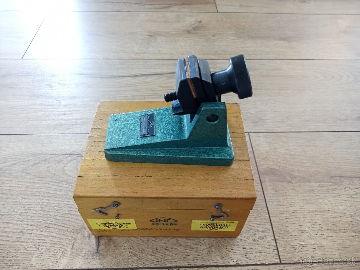 Držiak na mikrometer KINEX