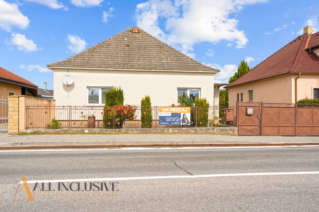 ALL INCLUSIVE | NA PREDAJ 4-IZBOVÝ ROD. DOM NA 800 M² POZEMK