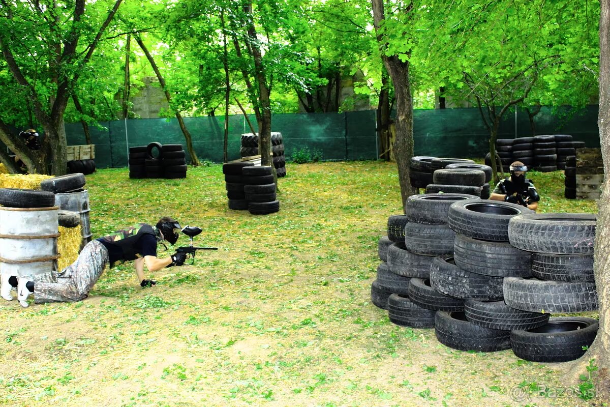 Paintball s výstrom