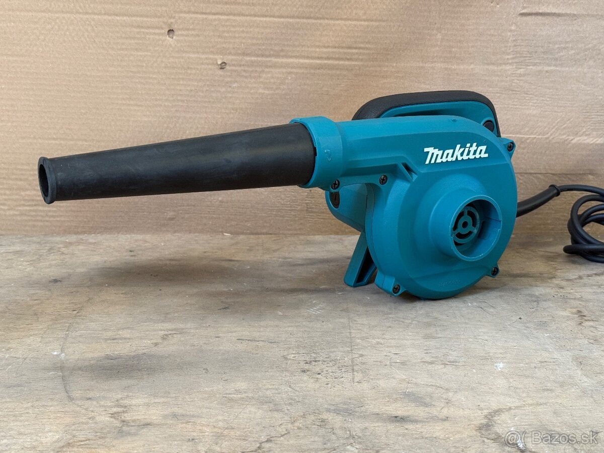 Elektricky fukár / vysávač Makita