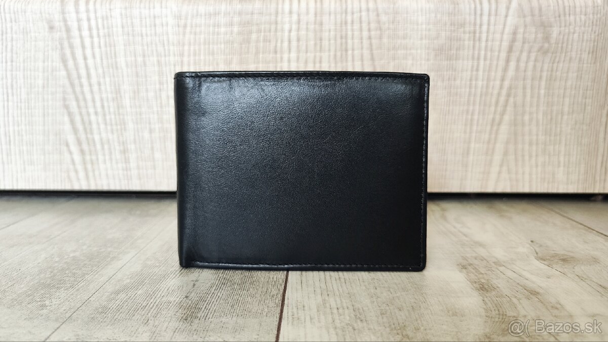 Lara Bags dokladovka koža čierna