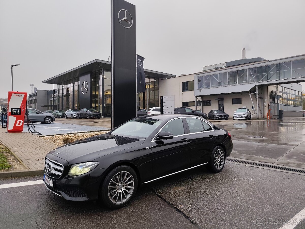 Mercedes E220 4matic automat virtual