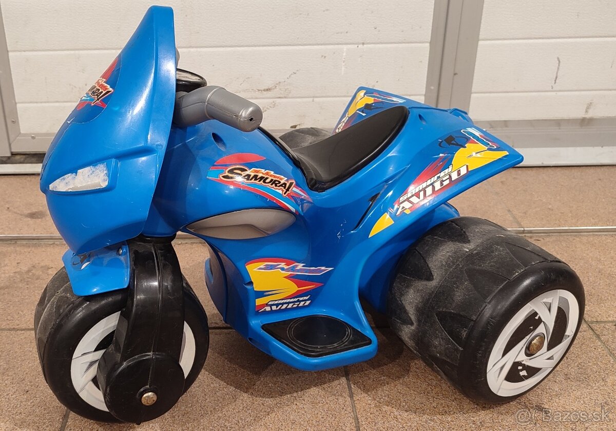 Detská elektrická trojkolka