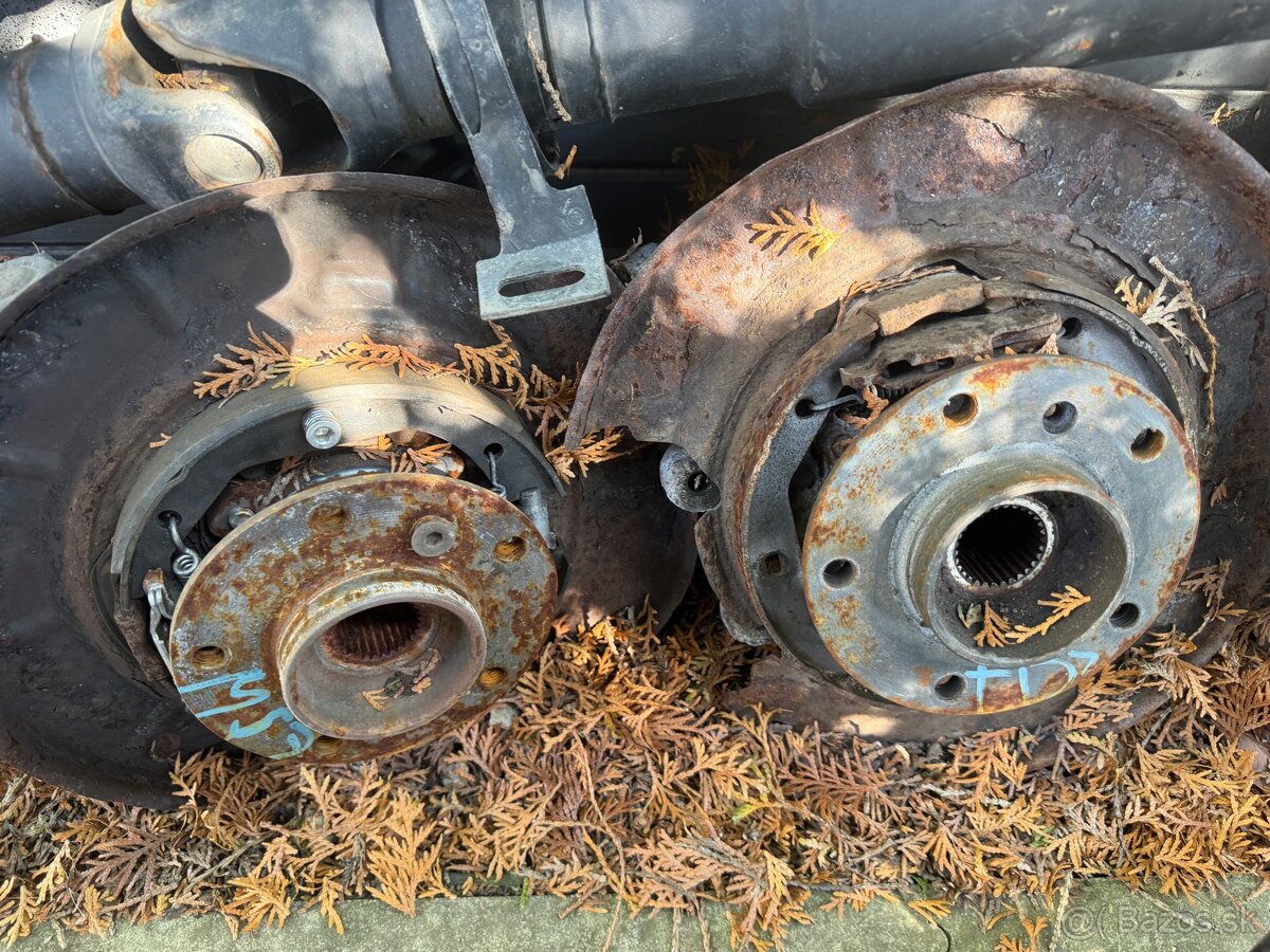 Zadné otoče bmw e39