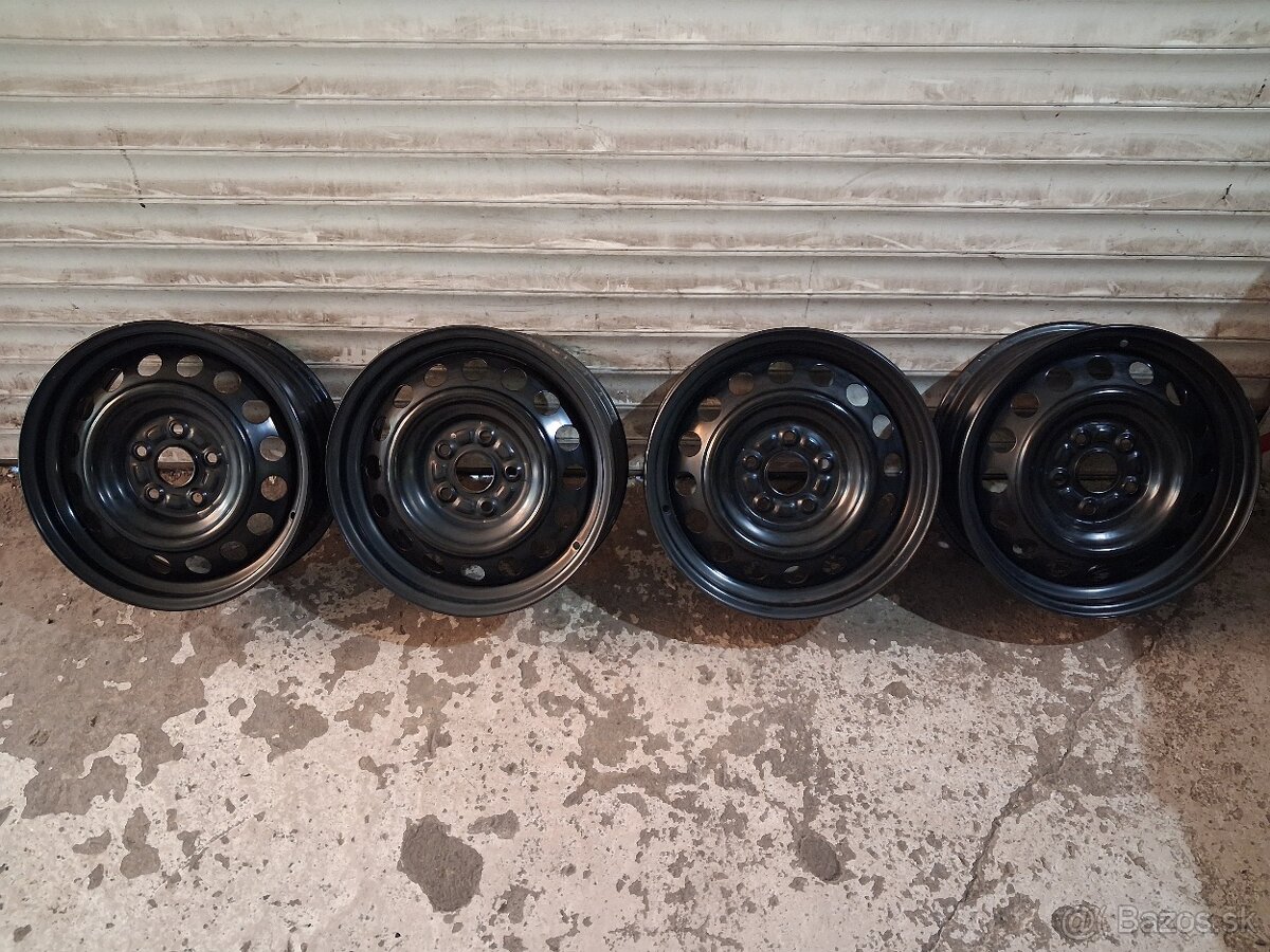 Plechové disky Suzuki R16