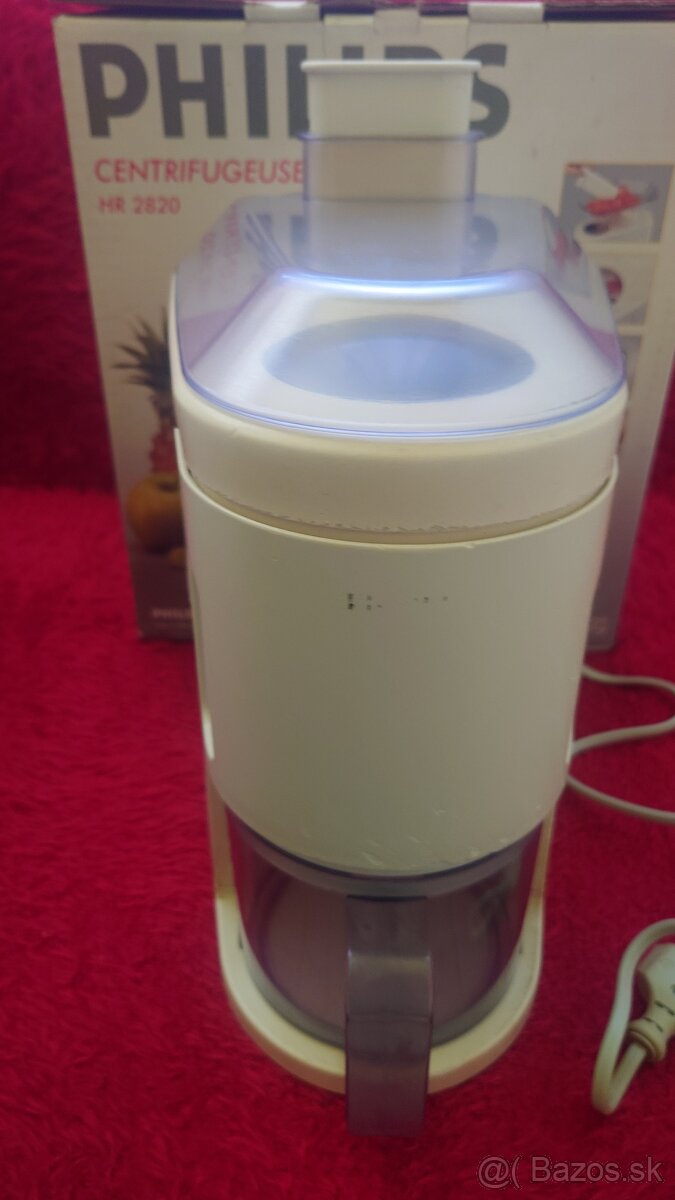 Odšťavovač PHILIPS HR 2820