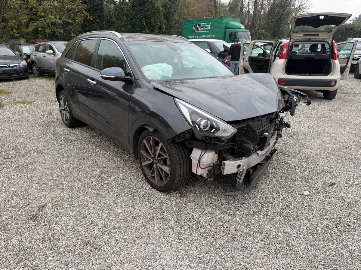 Kia Niro 1.6hybrid automat 2020