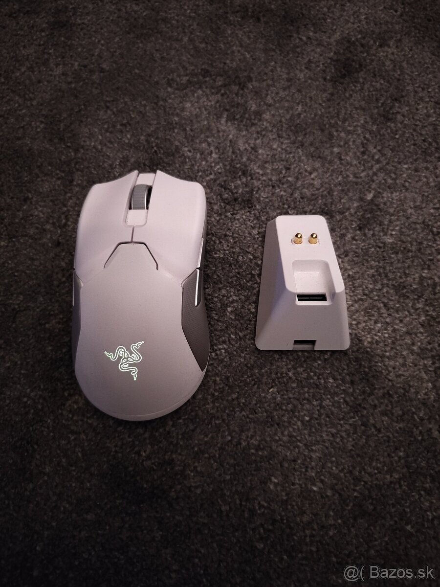 Razer Viper Ultimate Mercury + nabíjacia stanica