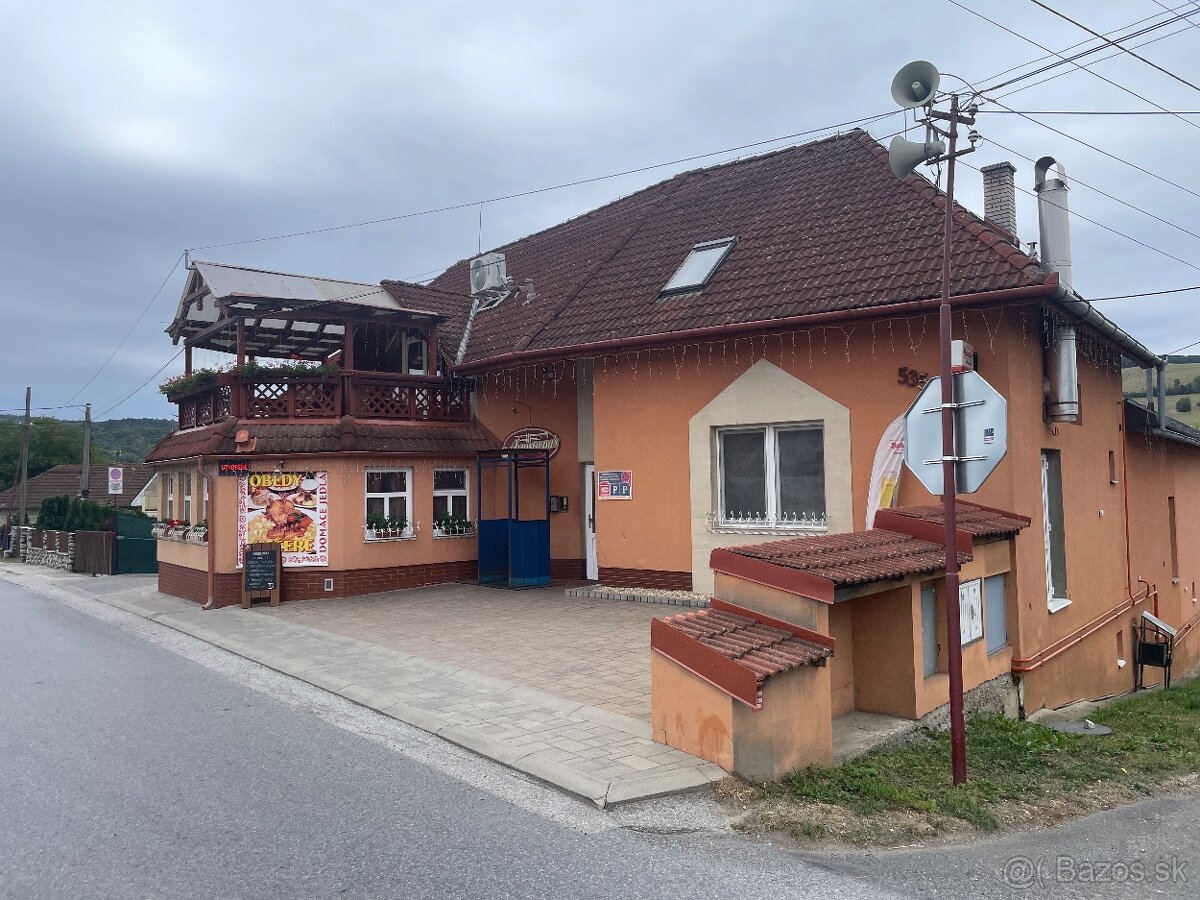 Prijmeme čašníka, alebo čašničku