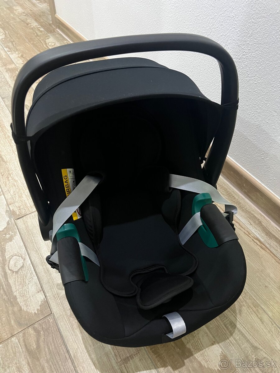 Predam vajicko Britax Romer Babysafe 3 isize