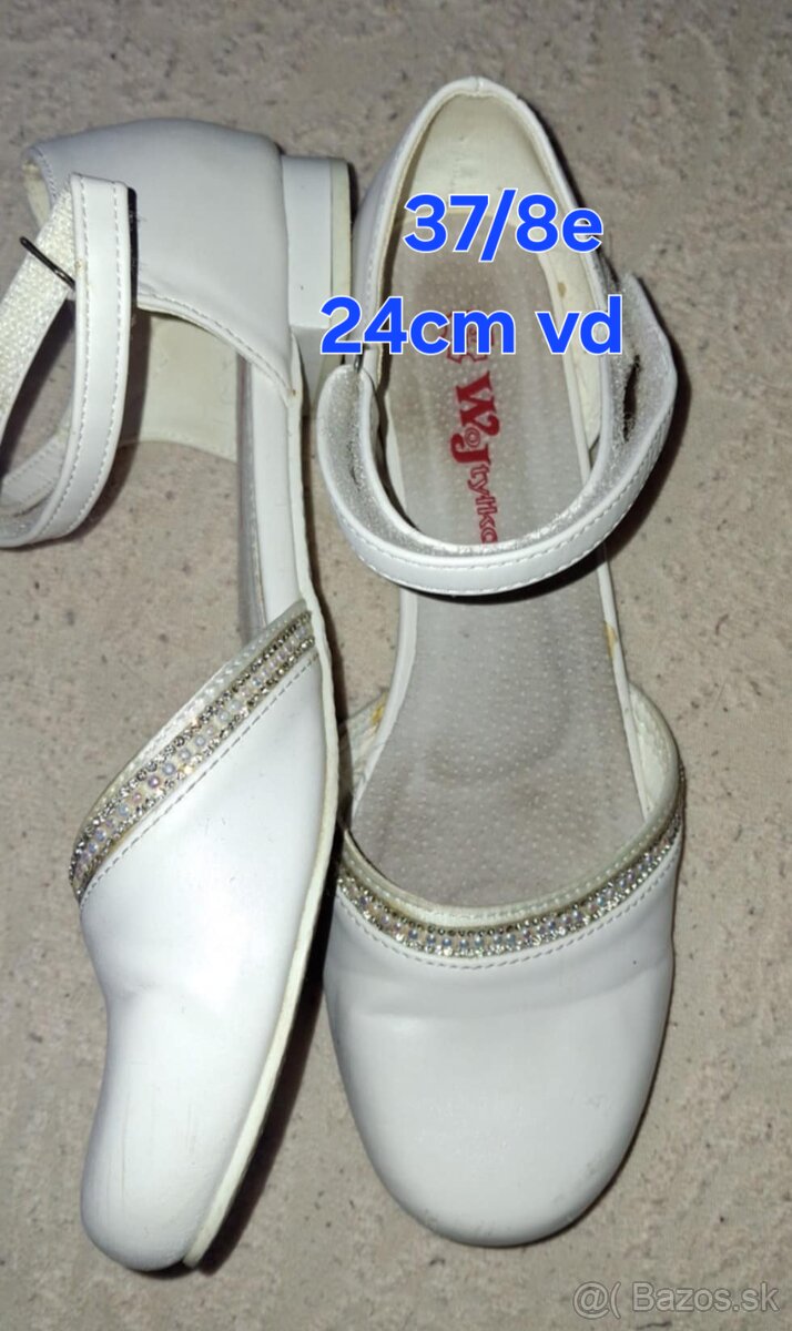 Sandalky 37