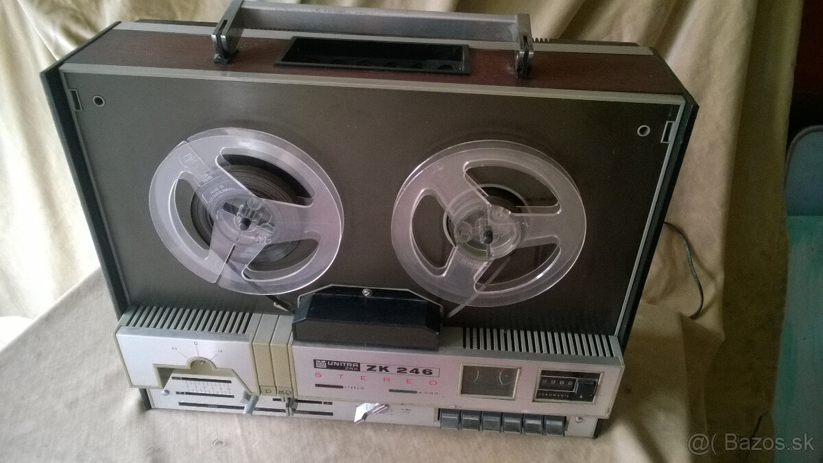 retro kotučák UNITRA -funkčný ZK 246