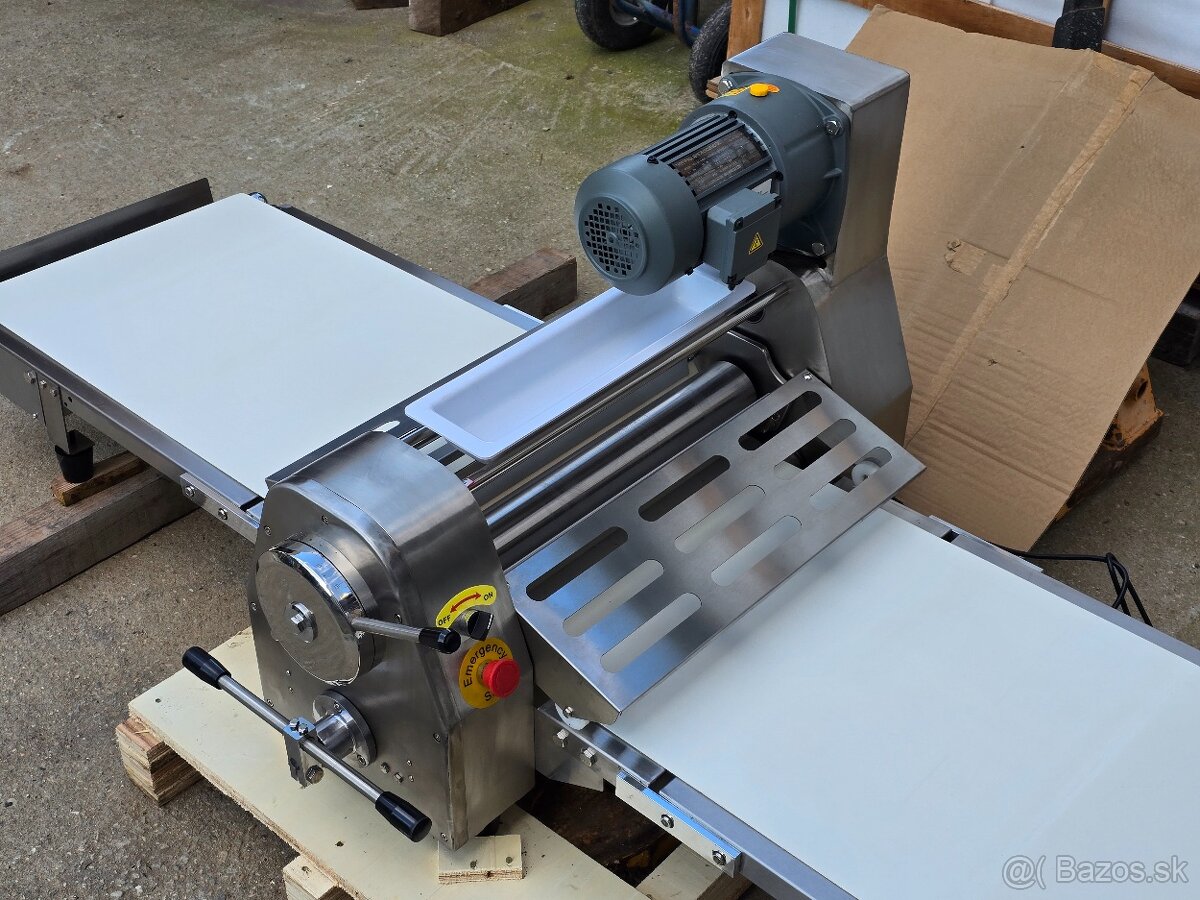 Rozvalovačka cesta stolová NOVÁ 500mm