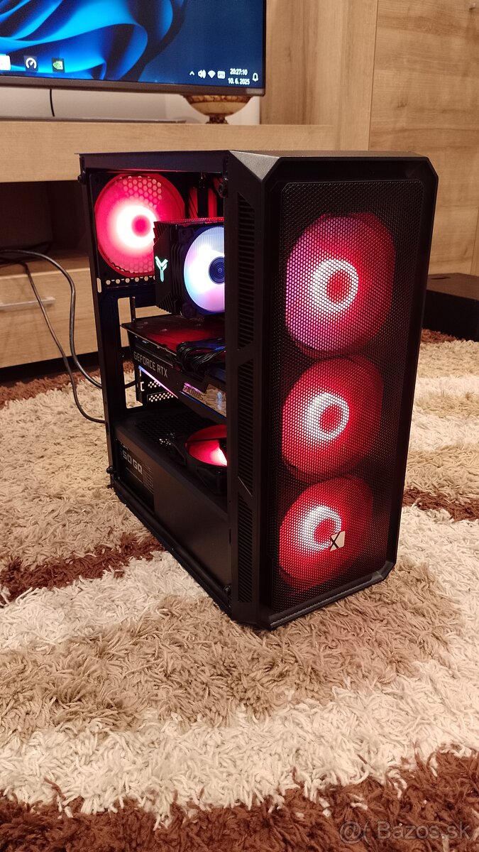 Predam Výkonný PC RYZEN 7 / RTX 3070 / 64GB RAM / 1TB NVMe
