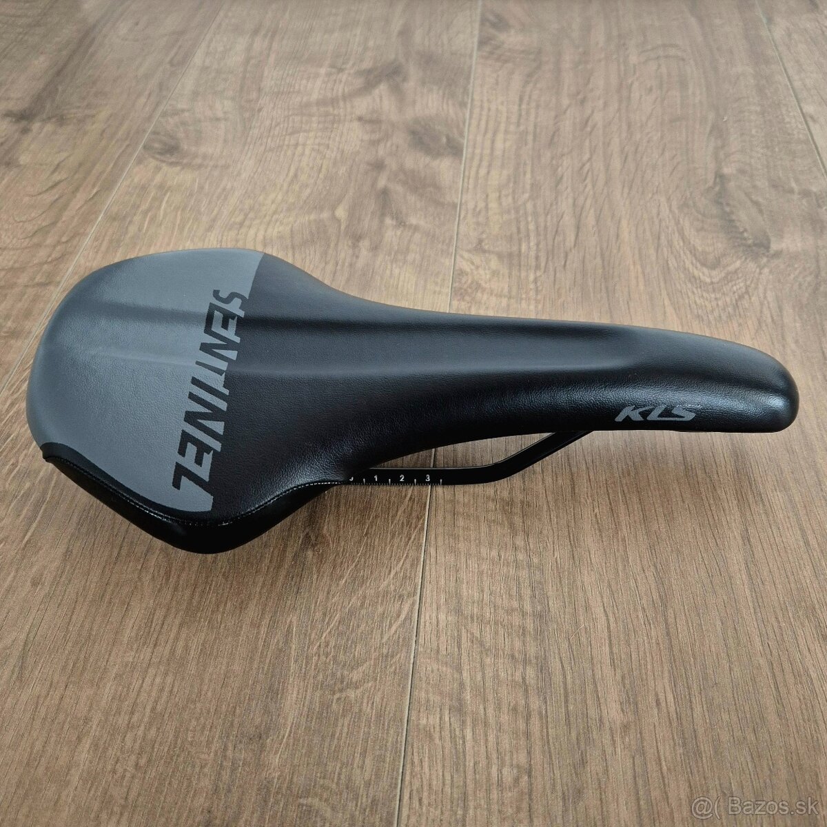 Zánovné bicyklové sedadlo KELLYS Sentinel