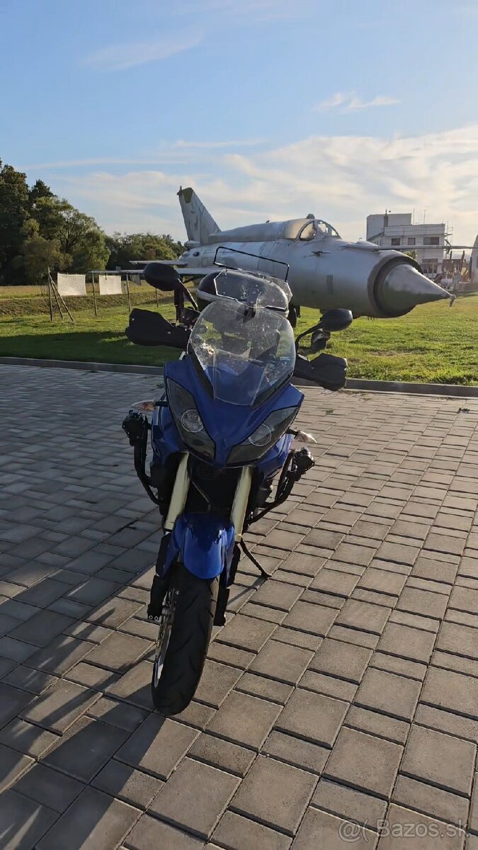 Triumph tiger 1050