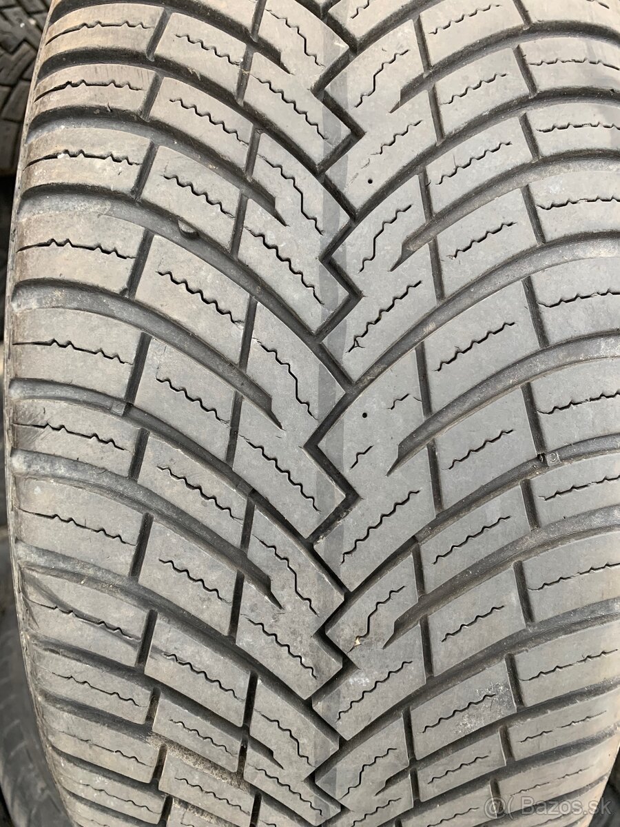 Zimné pneu 205/55R16