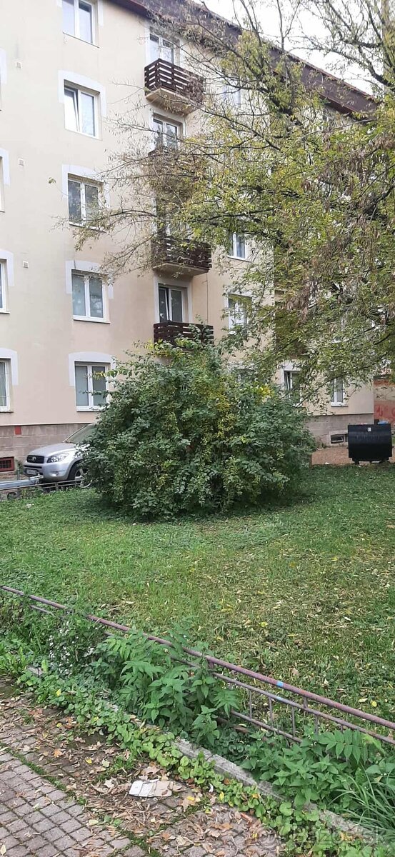 Prenájom 3 izbového bytu na Tolstého ulici v Košiciach