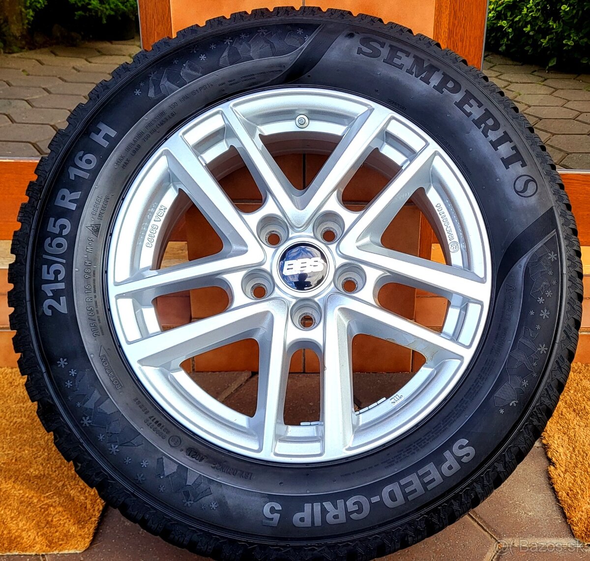 alu R16 5x114,3 zimné pneu 215/65, senzory, Nissan +  Dácia