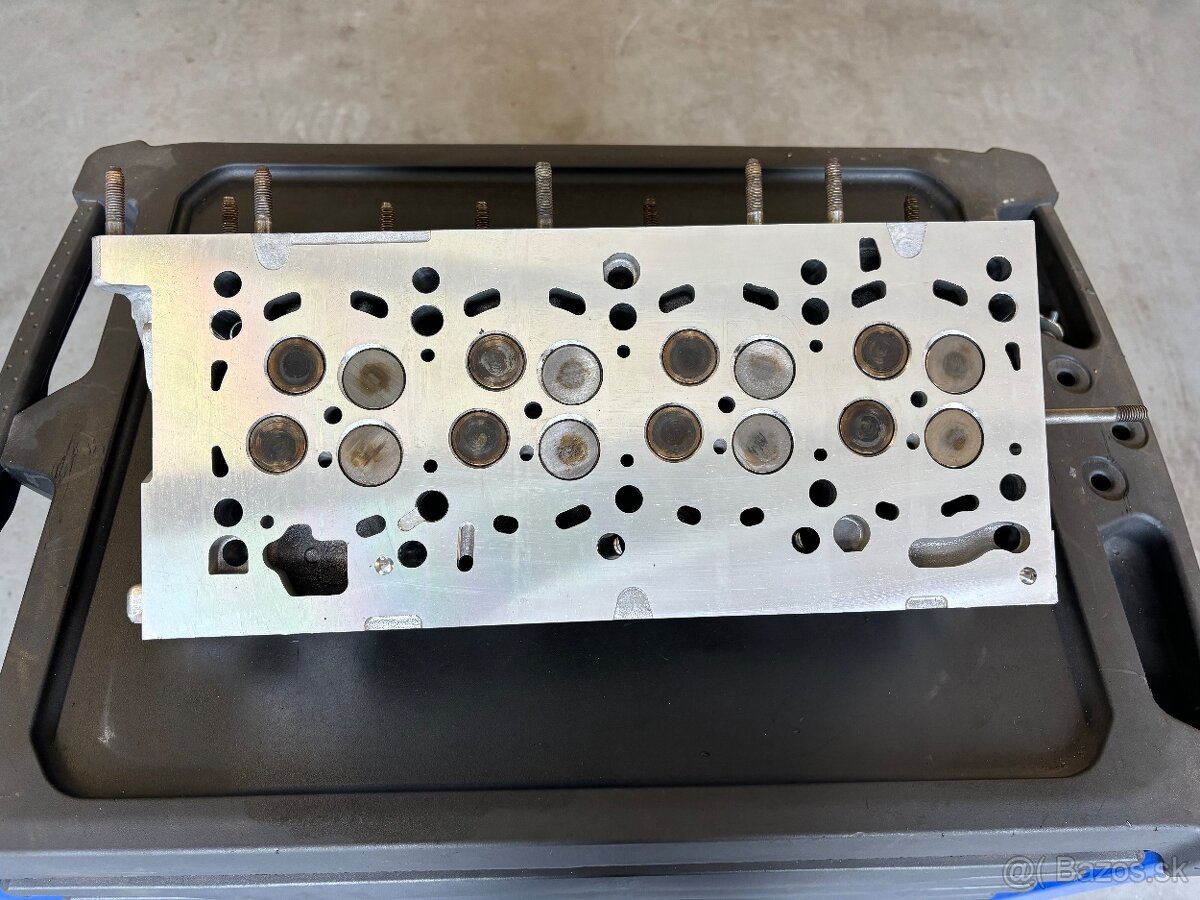 Skoda vw hlava valcov 1.6tdi