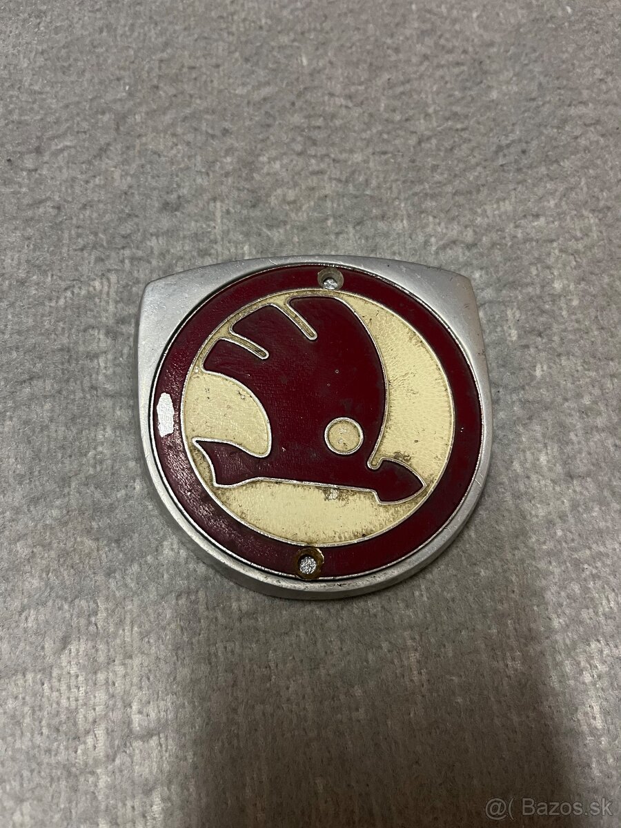 Predam znak liaz 100