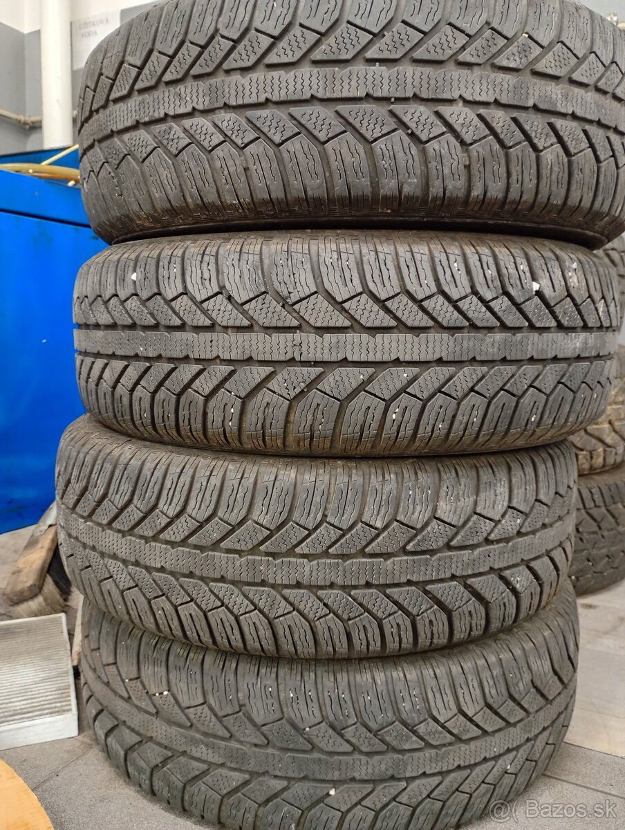 Semperit 195 65 R15 ZIMA