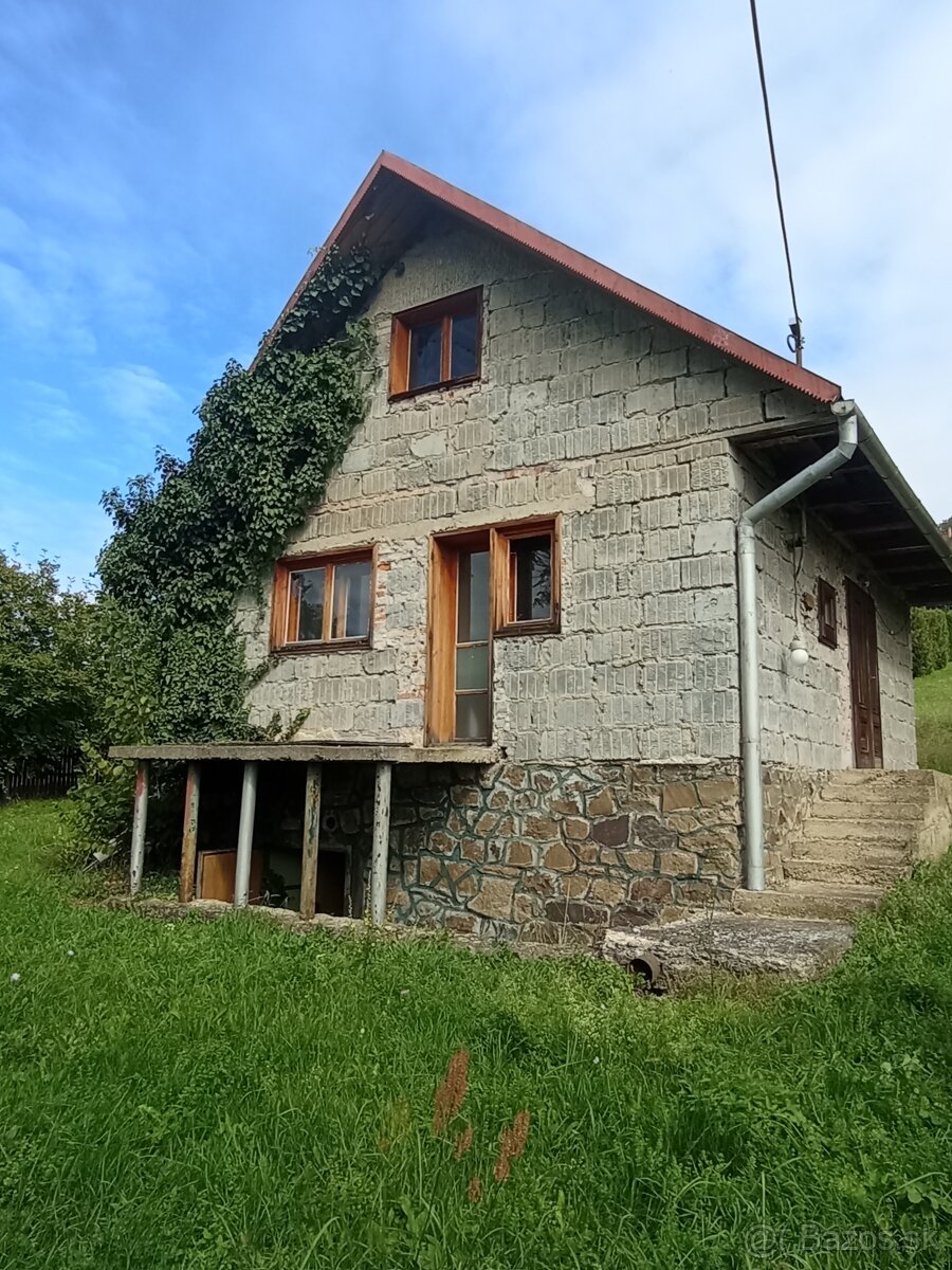 Predaj chatky s veľkým pozemkom - Šírava, Vinné jazero